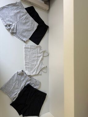 Kids Neutrals Bundle Basics - Black & Light Gray